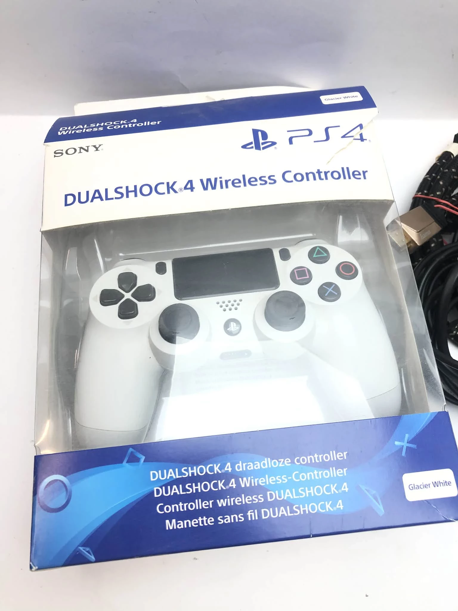 konsola-ps4-fat-500gb-pad-okablowanie-liczba-kontrolerow-w-zestawie-205994-225550