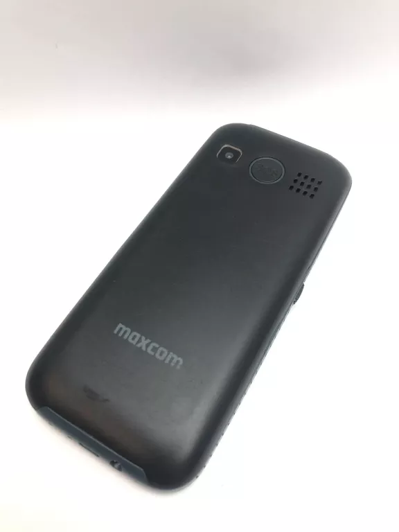 telefon-maxcom-mm38d-32mb-przekatna-ekranu-220