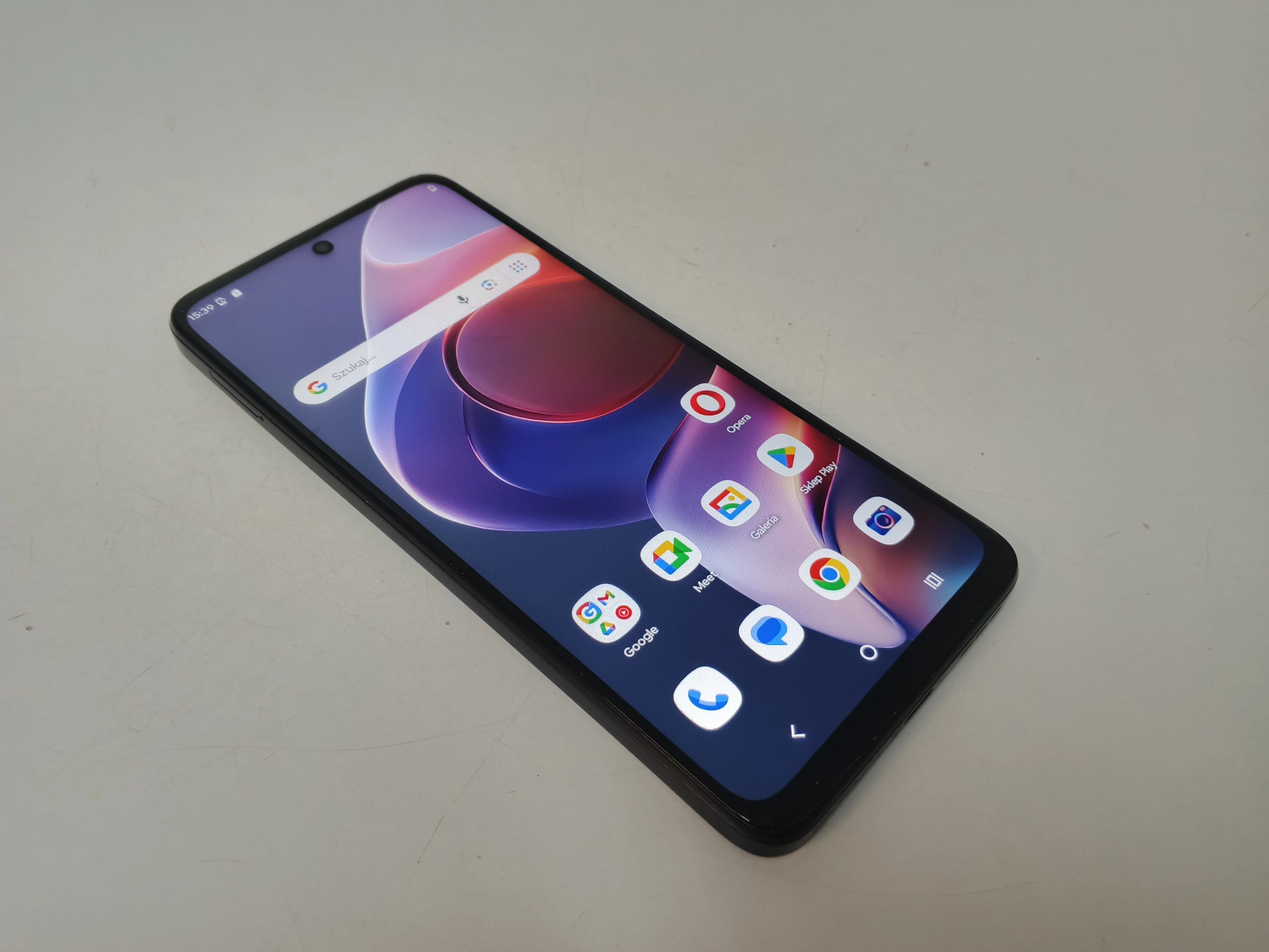 telefon-moto-e15-wbudowana-pamiec-202869-214193