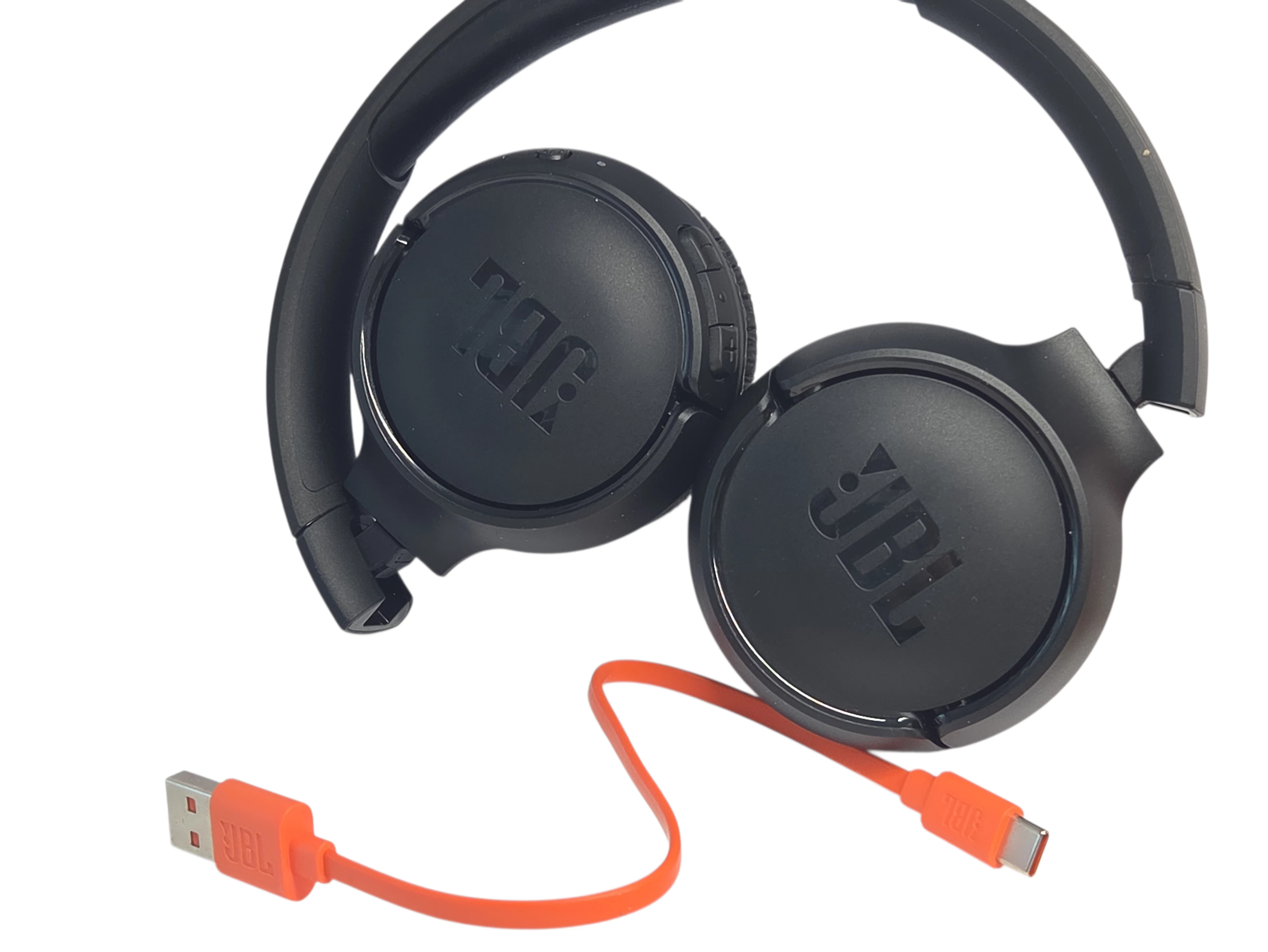 sluchawki-bezprzewodowe-nauszne-jbl-tune-570bt-czarne-pilsudskiego-15a-kwidzyn