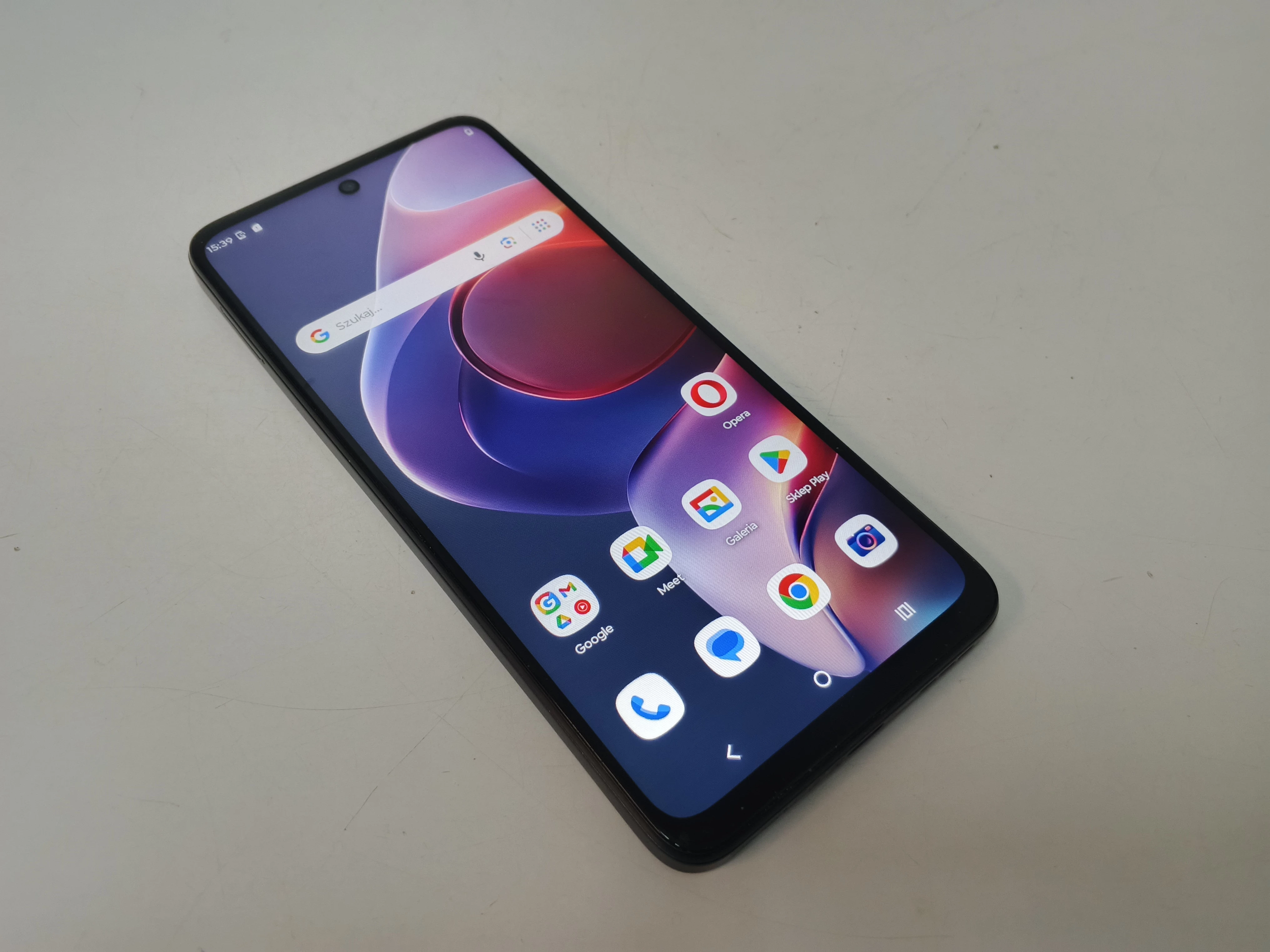 telefon-moto-e15-system-operacyjny-4388-1