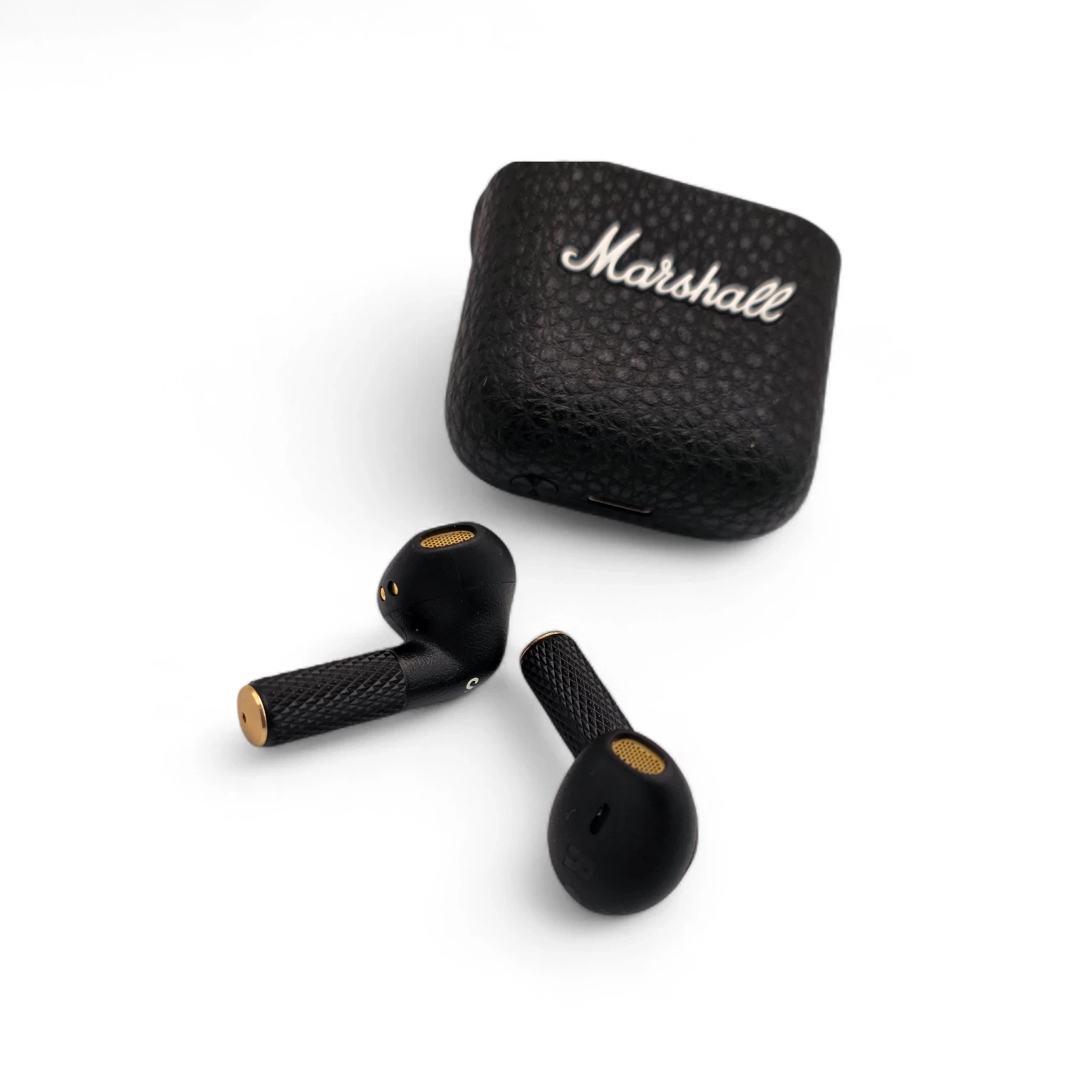 sluchawki-douszne-marshall-minor-iv-etui-kolor-dominujacy-129357-3
