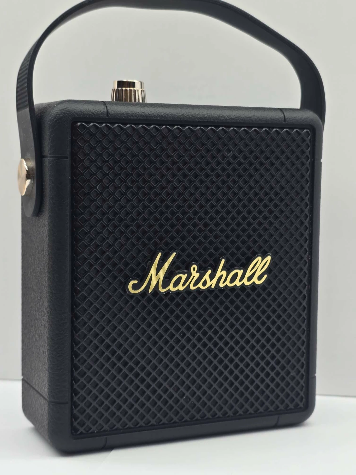 glosnik-przenosny-marshall-stockwell-dworcowa-16-plock