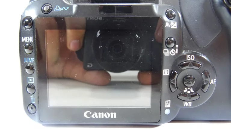 lustrzanka-cyfrowa-canon-400d-opbiektyw-efs18-55m-pokrowiec-ladowarka-stan-11323-2