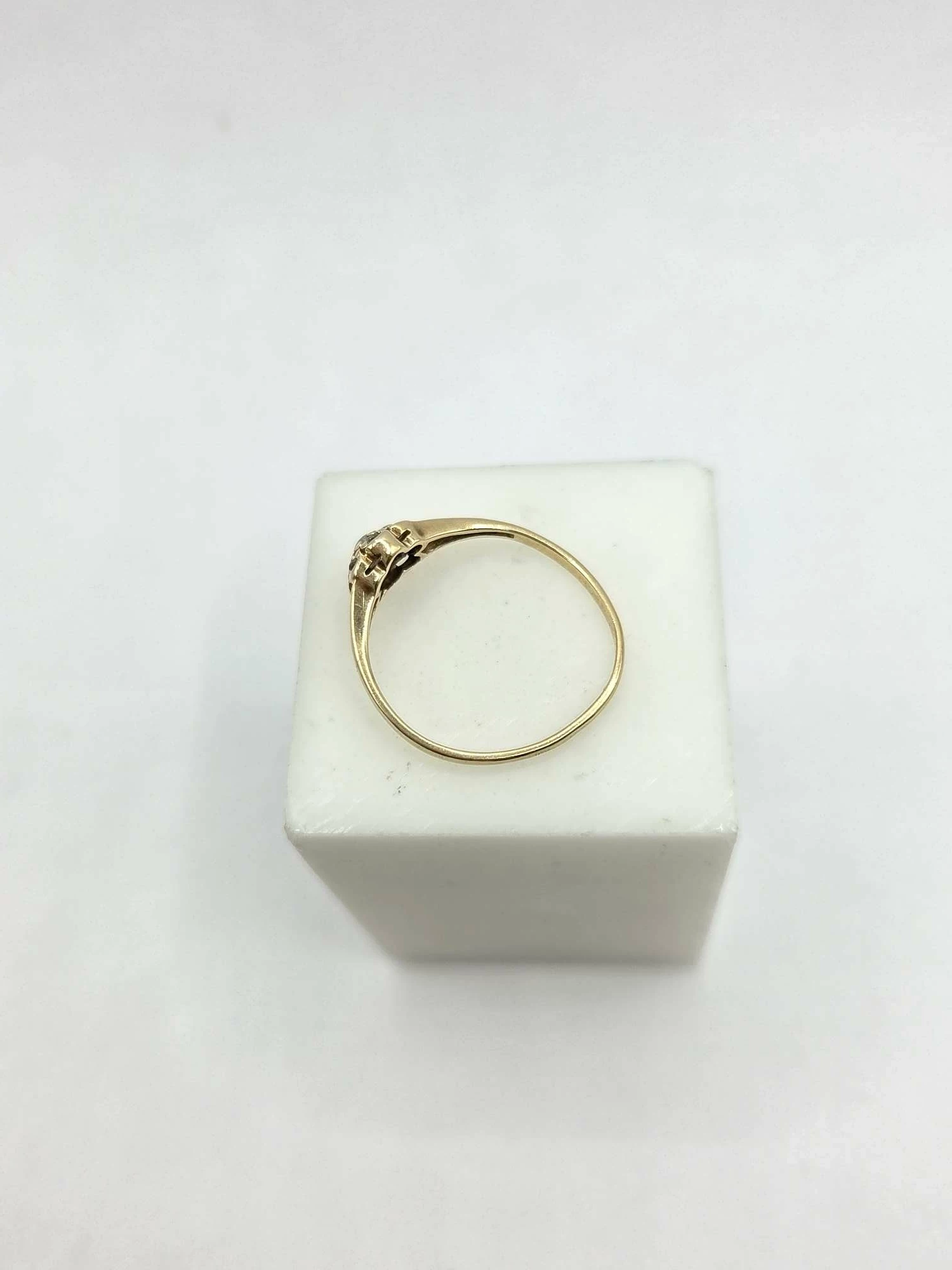 zloty-pierscionek-117g-58514k-r13-material-15835-2