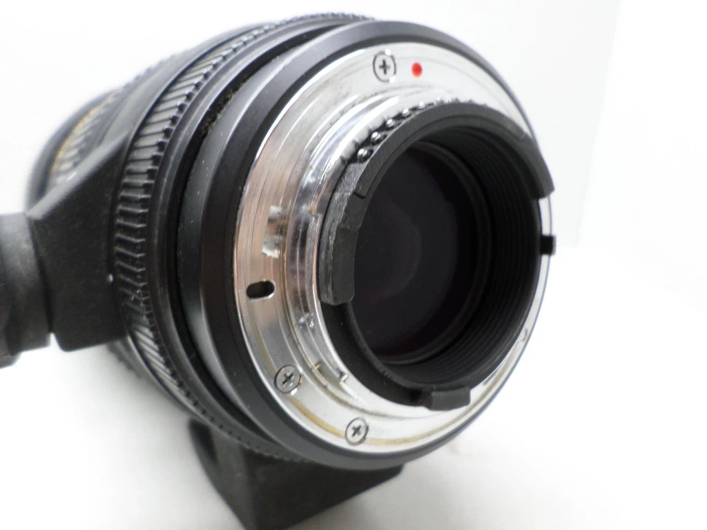 obiektyw-sigma-apo-dg-70-200-f28-mocowanie-201417-1783555