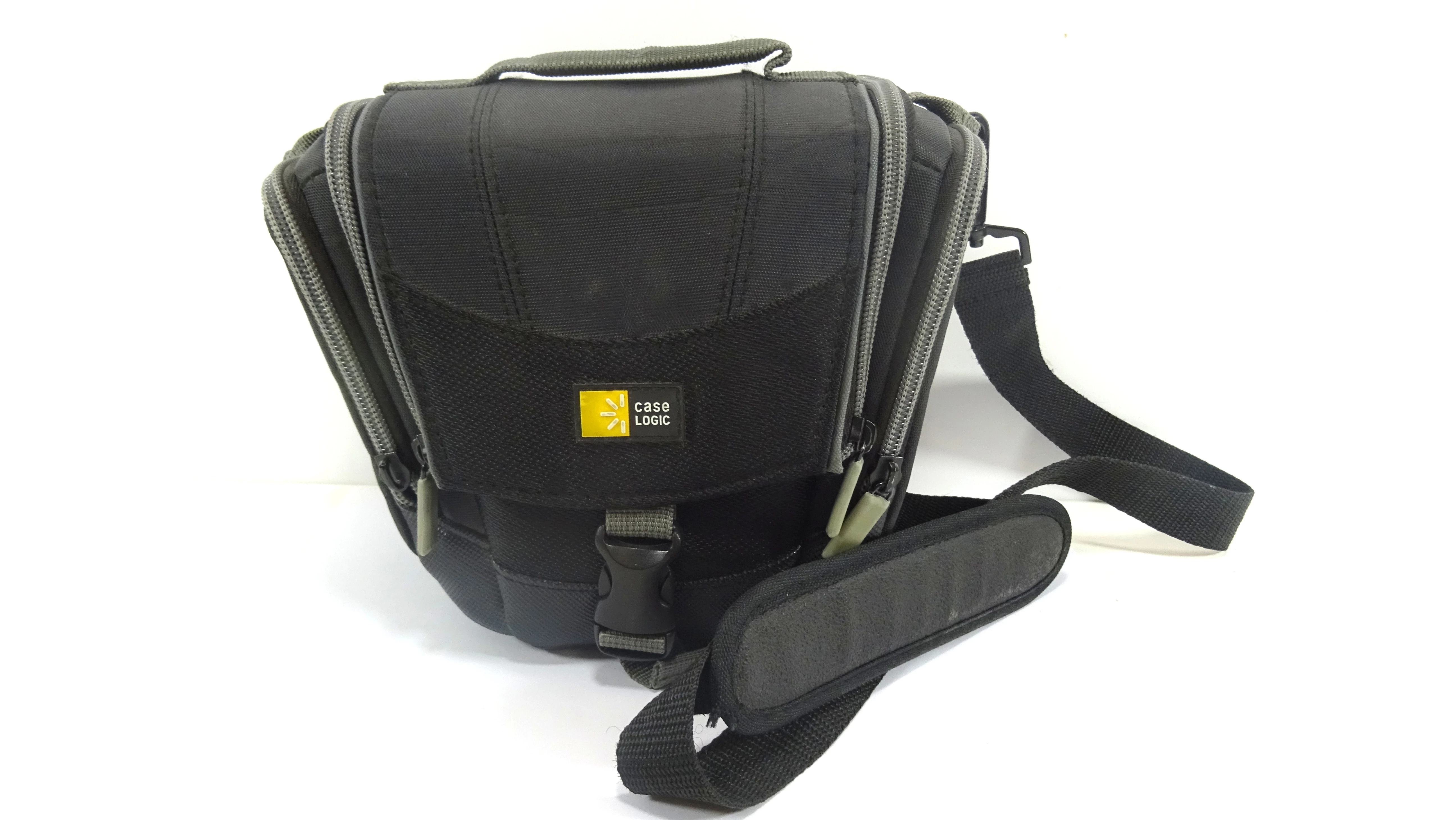 lustrzanka-cyfrowa-canon-400d-opbiektyw-efs18-55m-pokrowiec-ladowarka-rozmiar-matrycy-206882-228774