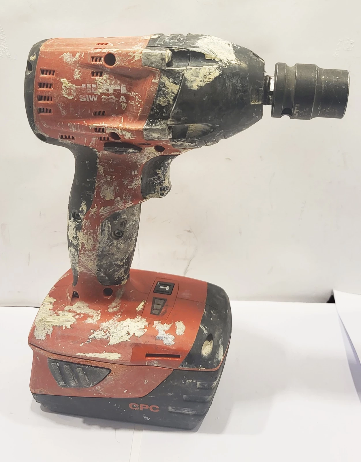 zakretarka-udarowa-klucz-hilti-siw-22-a-akumulator-b22-52-ah-stan-11323-2