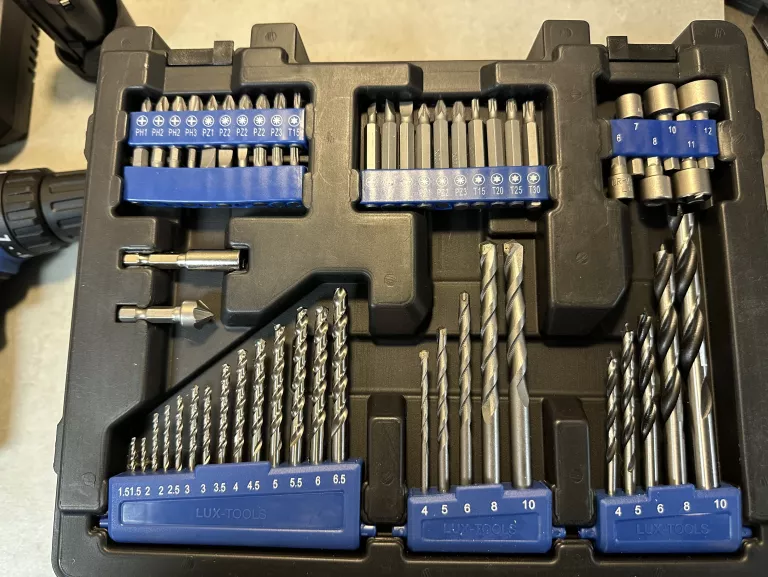 wkretarka-lux-tools-v-010424-w-walizce-z-akcesoriami-rodzaj-silnika-204657-221321