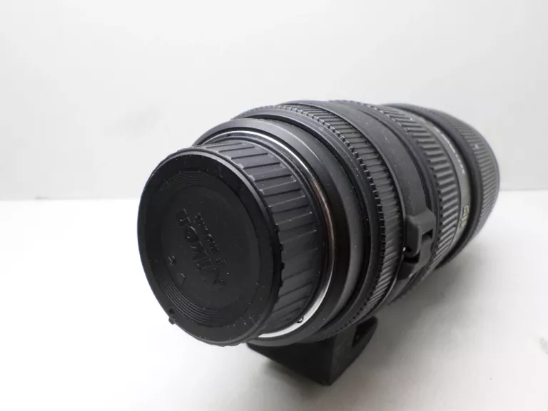 obiektyw-sigma-apo-dg-70-200-f28-przyslona-207058-229246