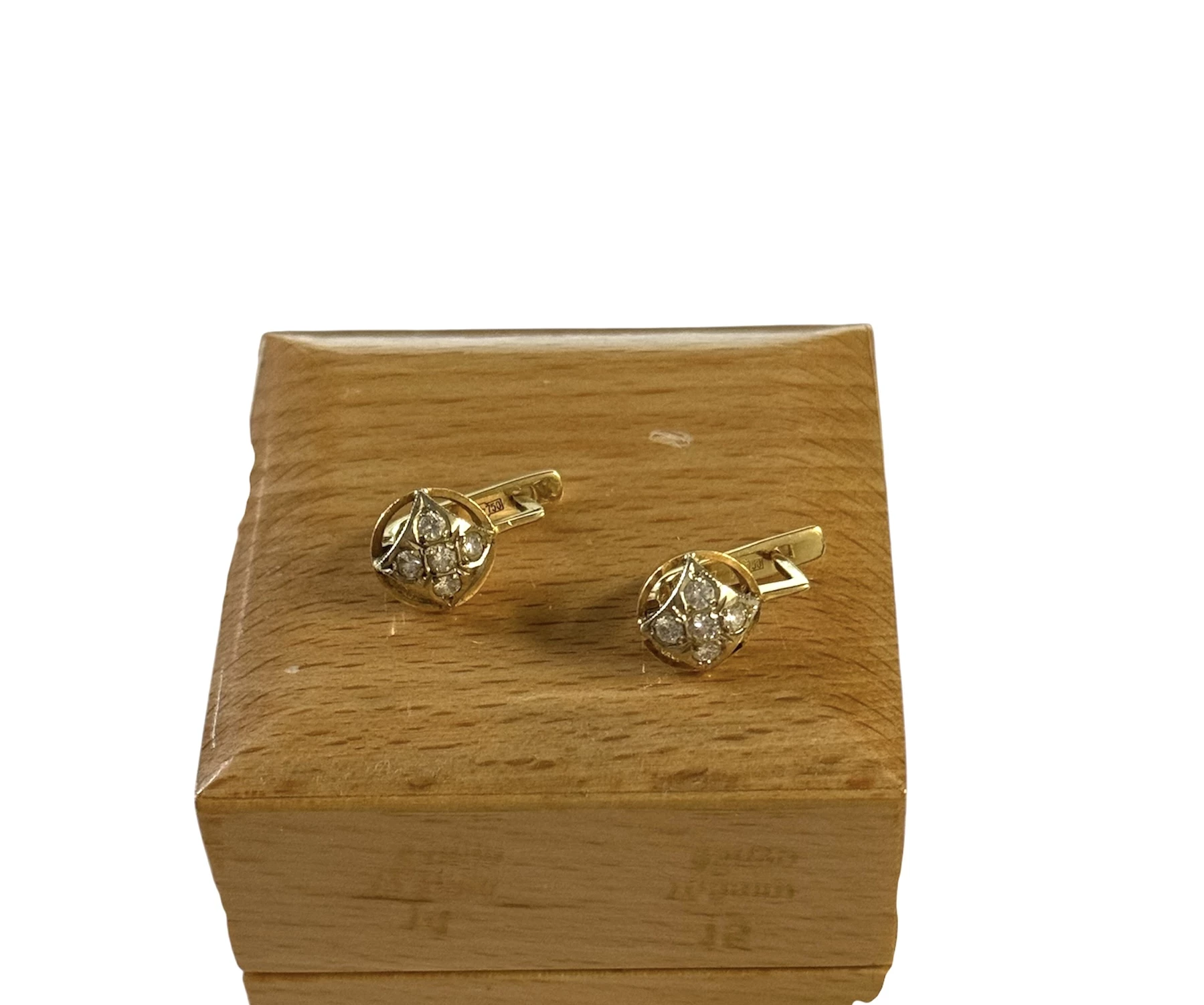 piekne-zlote-kolczyki-z-brylantami-pulawska-30a-piaseczno