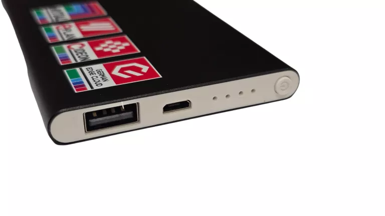 powerbank-czarny-4000mah-ean-gtin-8719941007253