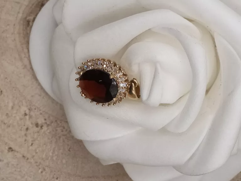 klasyczna-zlota-zawieszka-kate-duza-280g585-ean-gtin-5904501519922