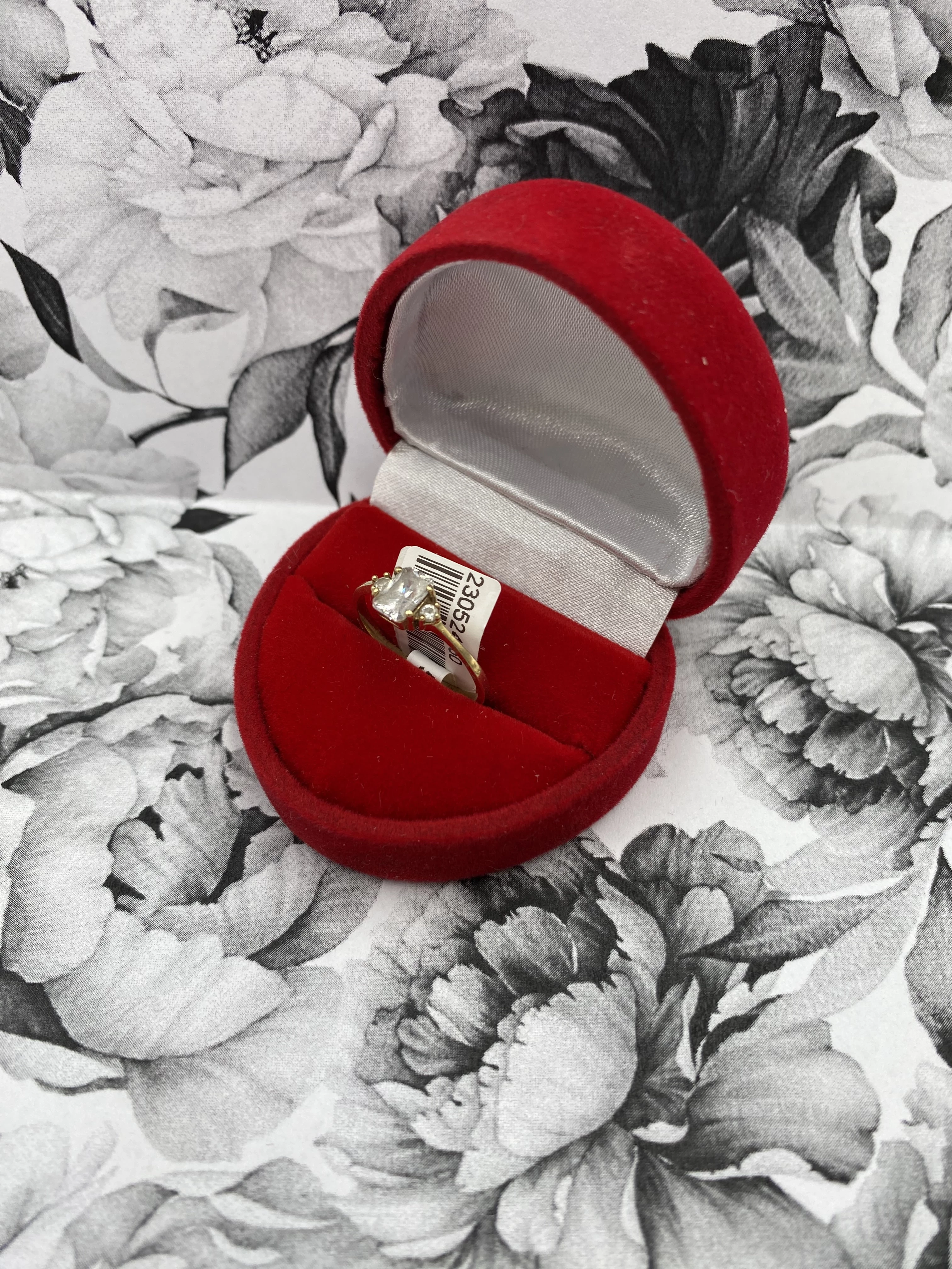 zloty-pierscionek-137g-585-wyzwolenia-4b-szczecin