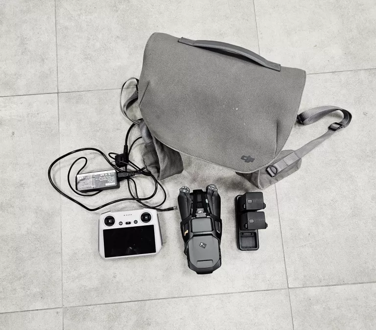 dron-dji-rc-mavic-3-classic-stan-11323-2