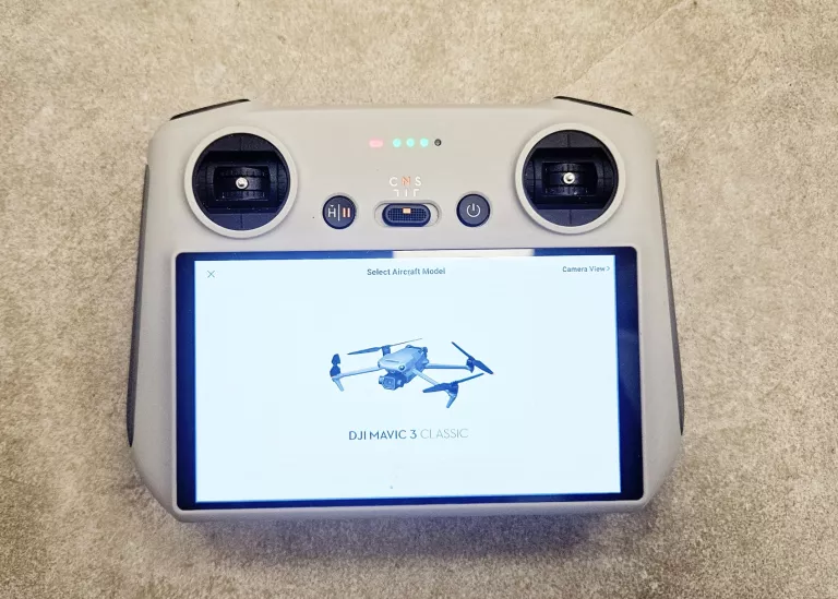 dron-dji-rc-mavic-3-classic-ean-gtin-6941565948427