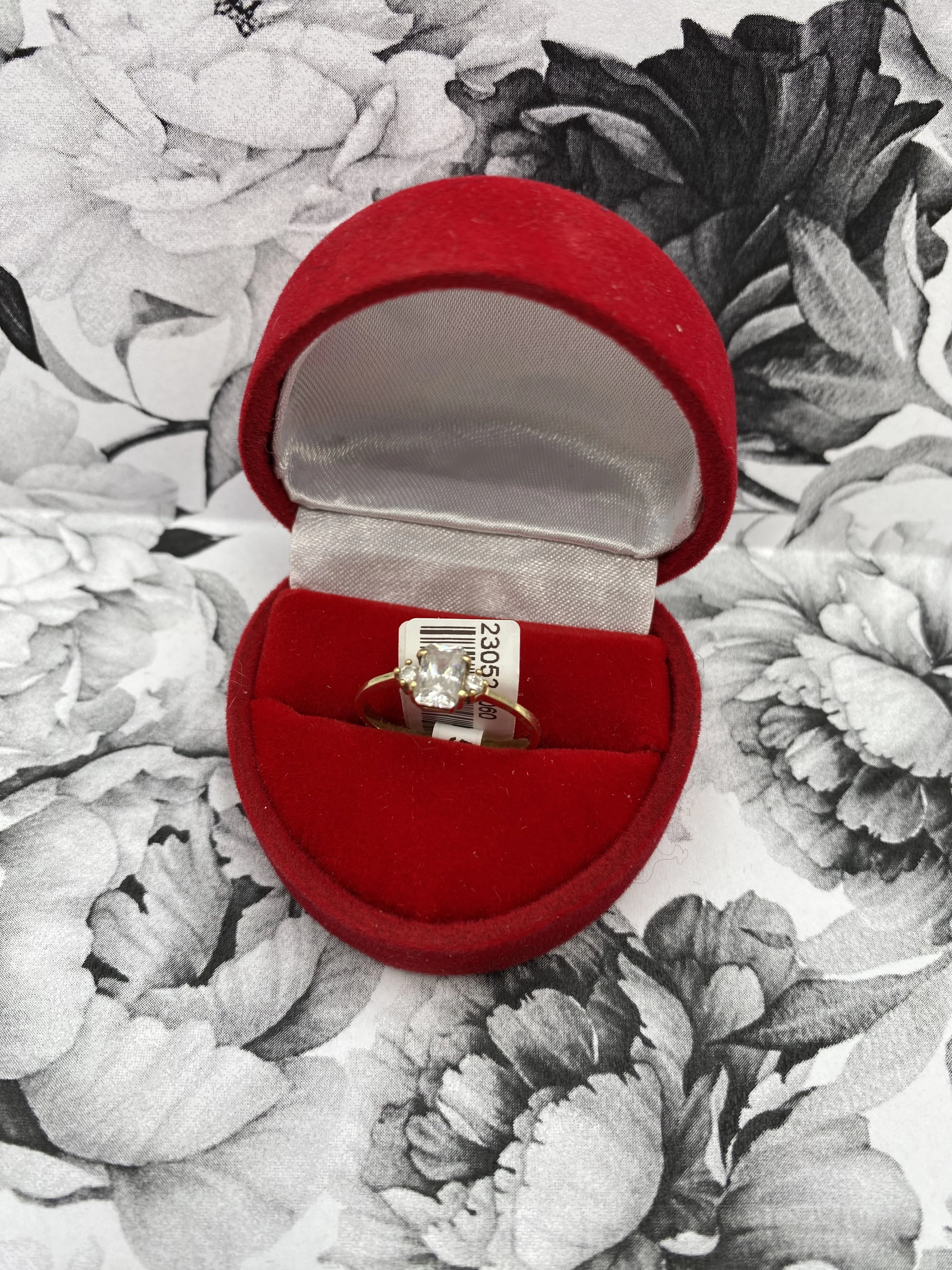 zloty-pierscionek-137g-585-ean-gtin-5903772057973