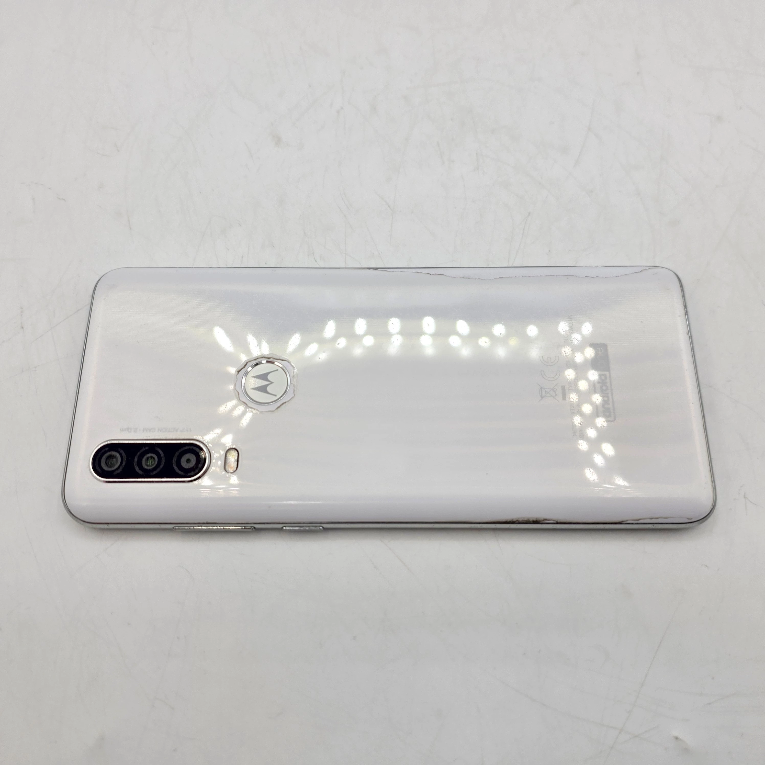 motorola-one-action-4glte-4128gb-bialy-kod-producenta-xt2013-2