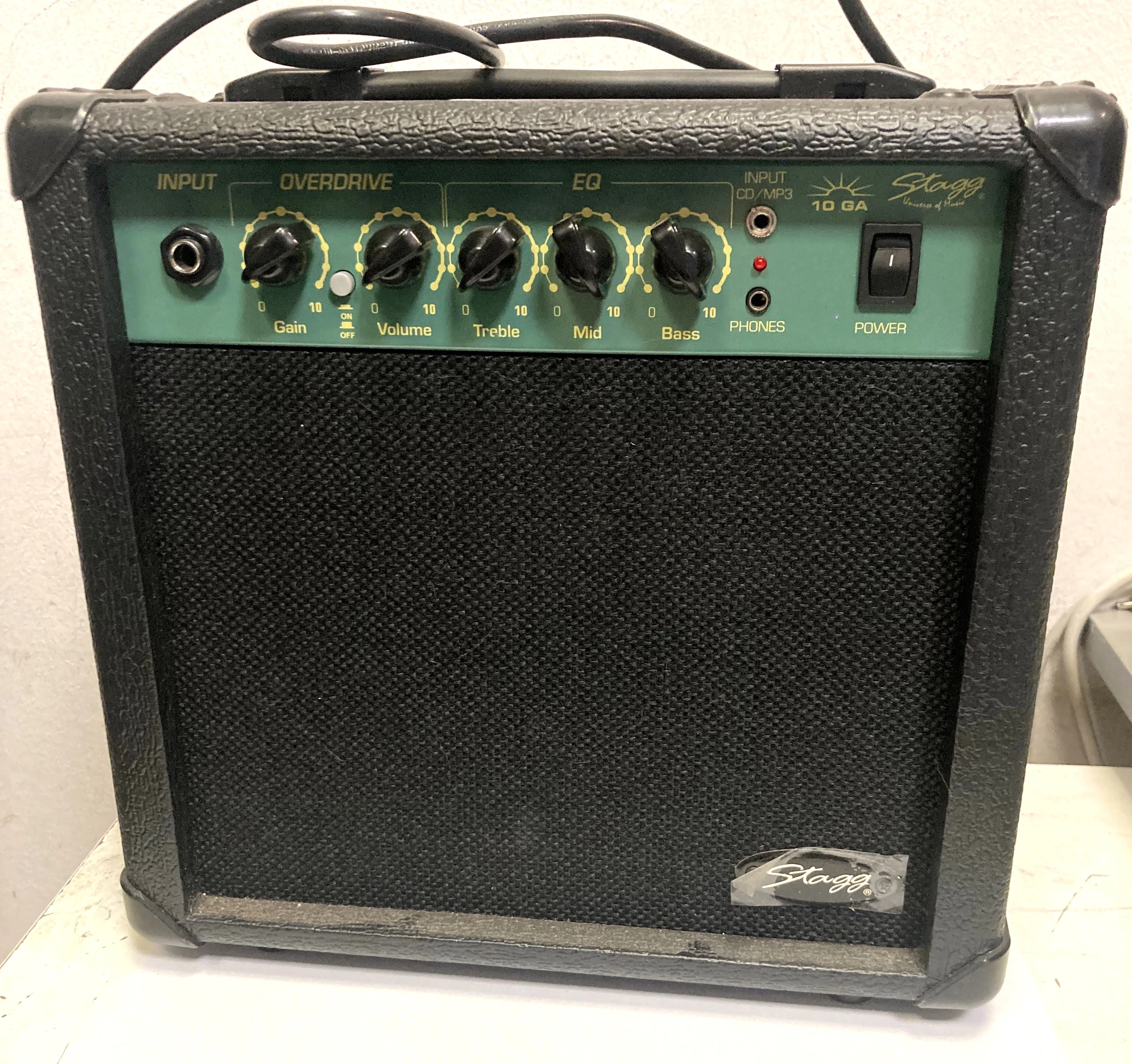 guitar-amplifier-ga10-stagg-plac-imbramowski-121-krakow