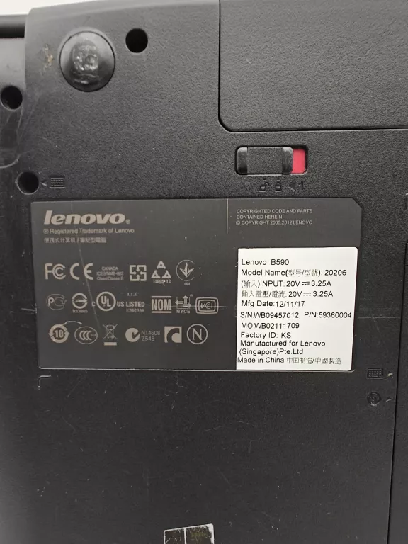 laptop-lenovo-b590-4gb-320gb-pentium-b960-seria-procesora-4366-95