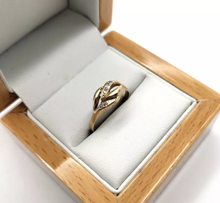 piekny-zloty-pierscionek-r17-stan-11323-2