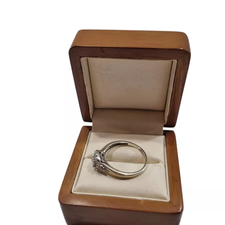 zloty-pierscionek-322g-333-rodzaj-2205-16