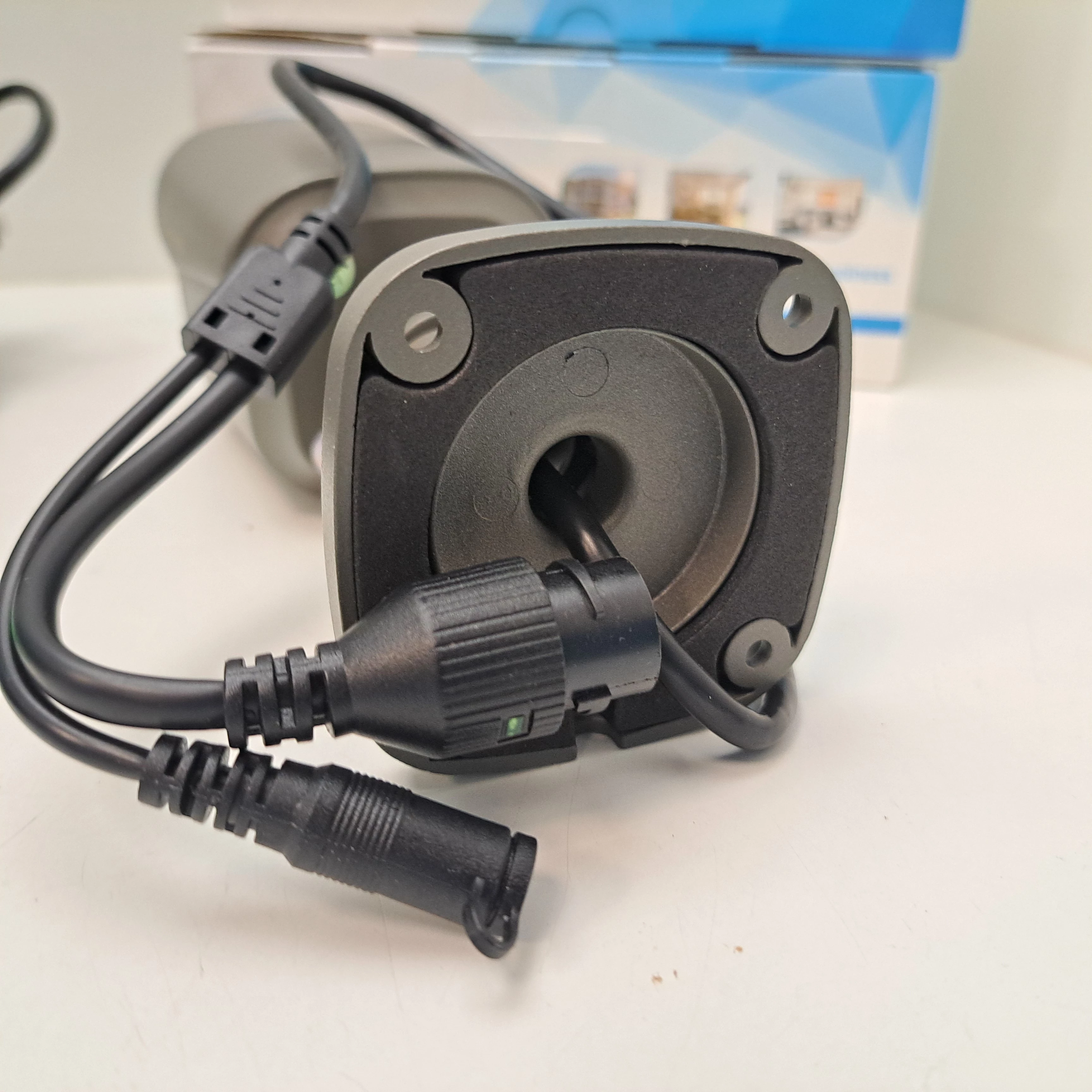 zestaw-dwoch-kamer-monitoringu-poe-ai-camera-techage-certyfikaty-zgodnosci-218669-1