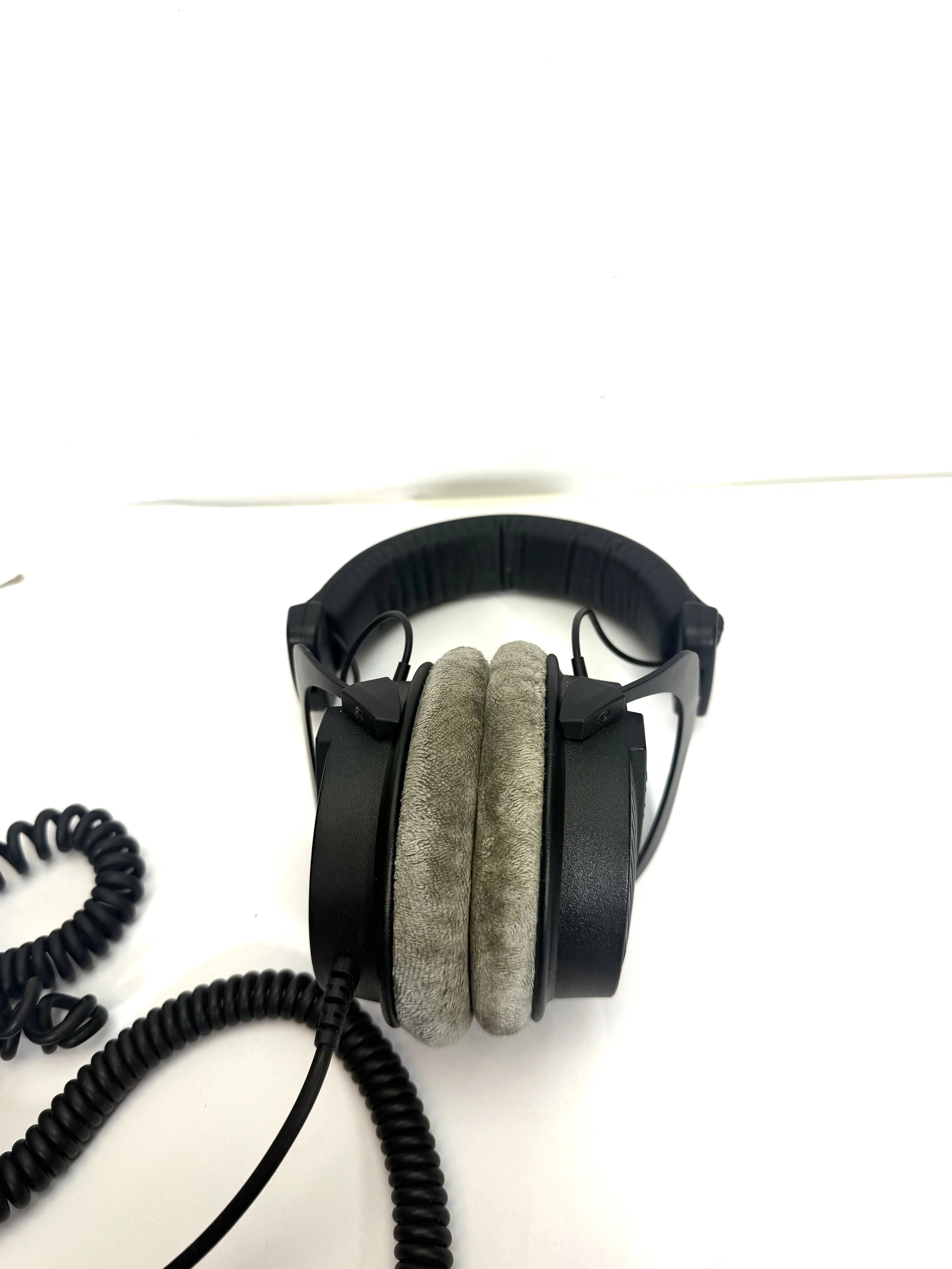 beyerdynamic-dt-990-pro-250-ohm-sluchawki-studyjne-otwarte-dynamiczne-rodzaj-sluchawek-203681-217757