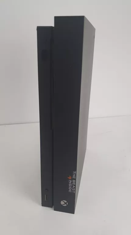 konsola-microsoft-xbox-one-x-1tb-gry-w-zestawie-205998-225570