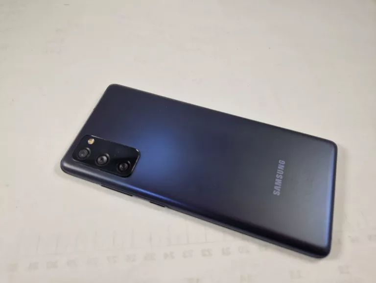 samsung-galaxy-s20-fe-5g-128gb-pudelko-ladny-typ-202685-212929