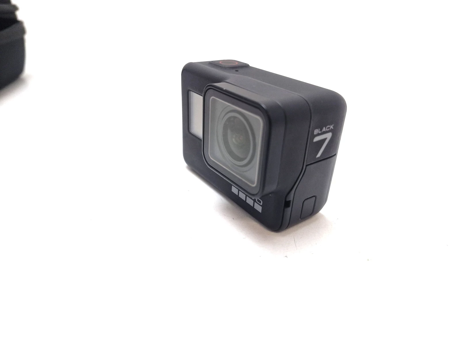 kamera-sportowa-gopro-hero-7-black-4k-uhd-etui-ean-gtin-021101600807