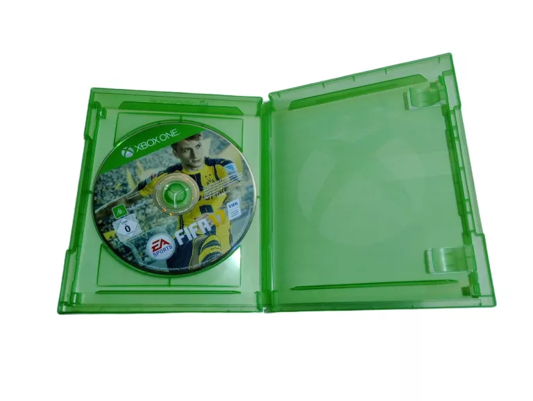 fifa-17-xbox-one-stan-11323-2