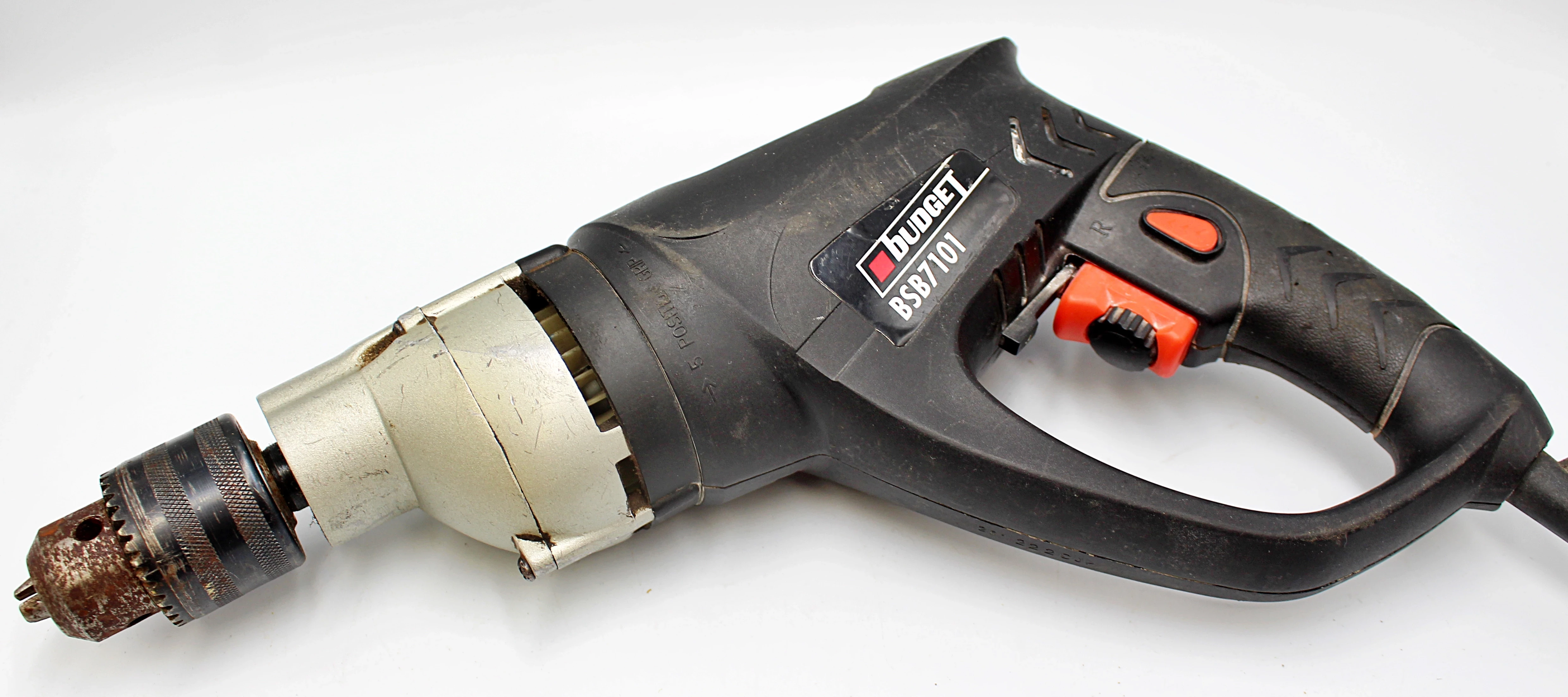 wiertarka-sieciowa-budget-bsb7101-710w-obroty-do-3500min-glogowska-160-poznan