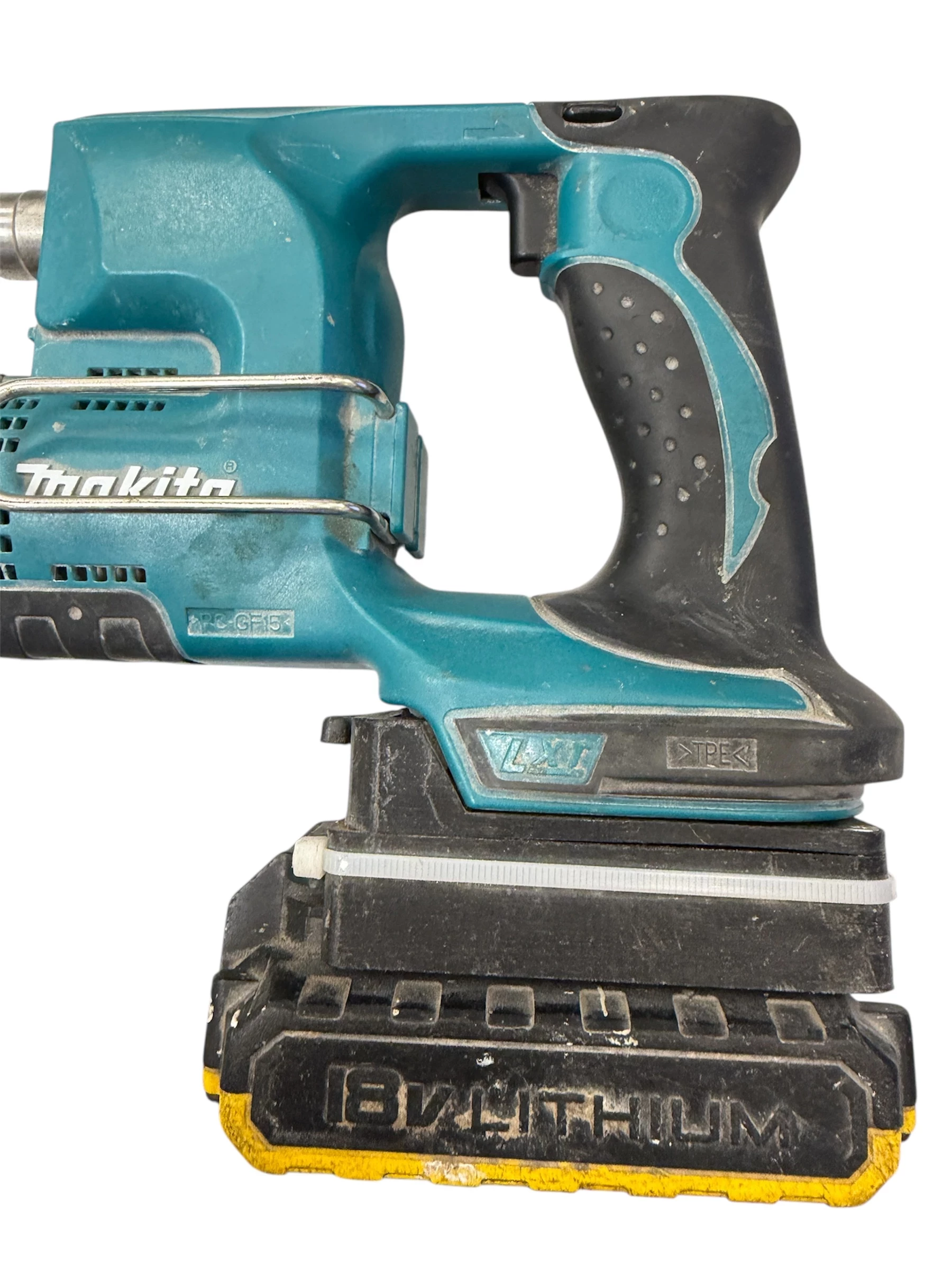 wkretarka-makita-dfr550-pojemnosc-akumulatora-400