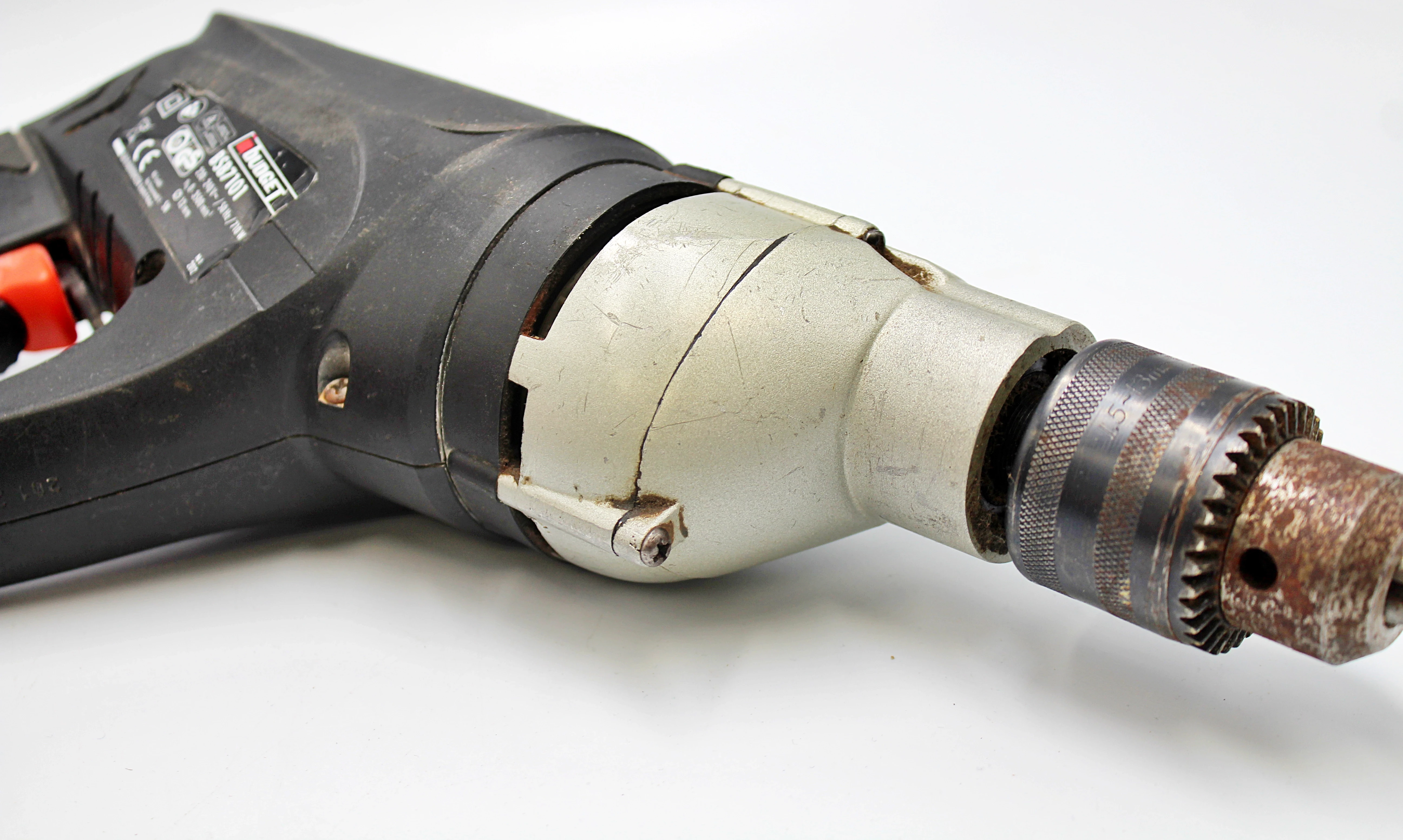 wiertarka-sieciowa-budget-bsb7101-710w-obroty-do-3500min-stan-11323-2