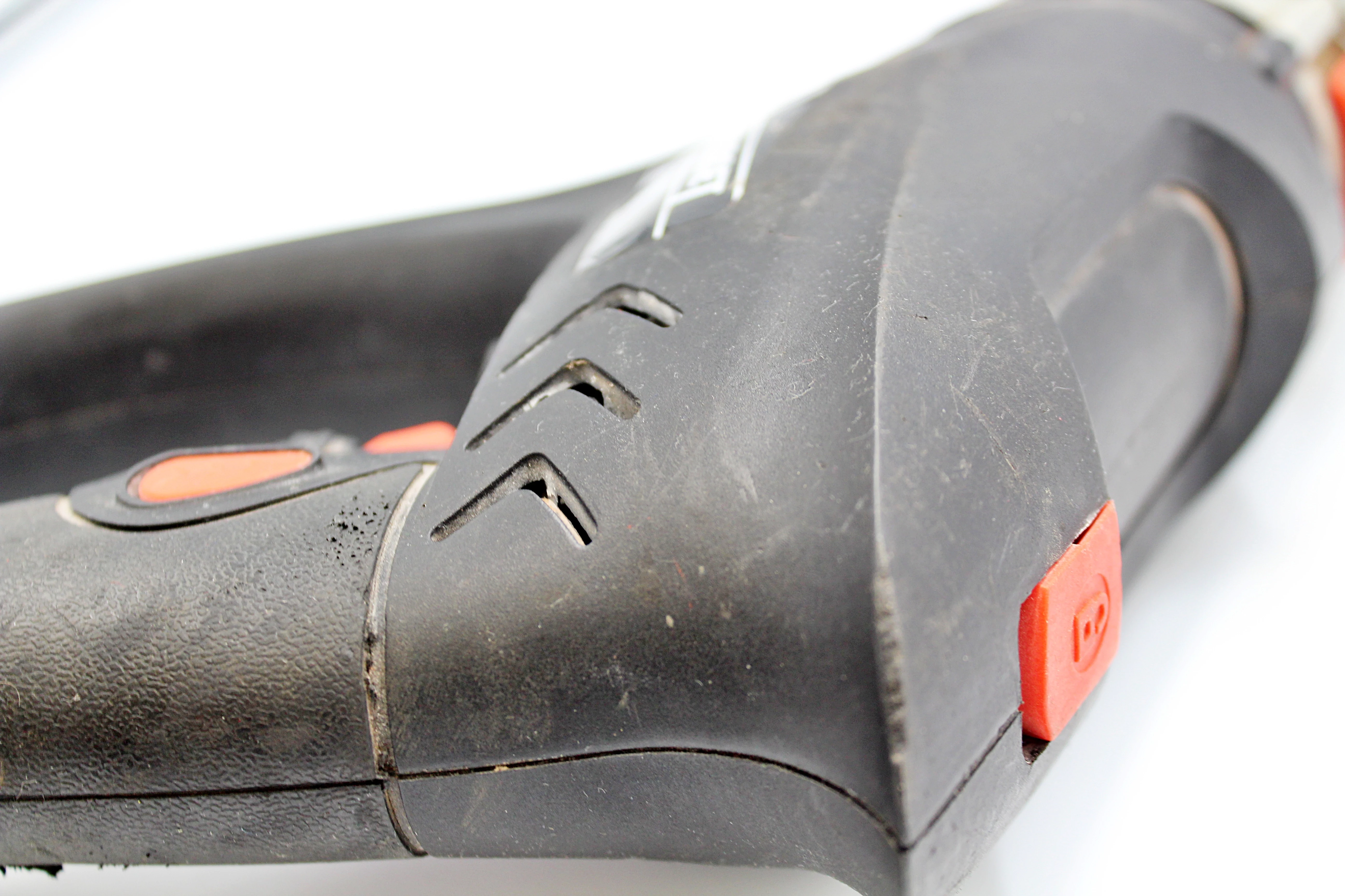 wiertarka-sieciowa-budget-bsb7101-710w-obroty-do-3500min-zasilanie-250849-2053921