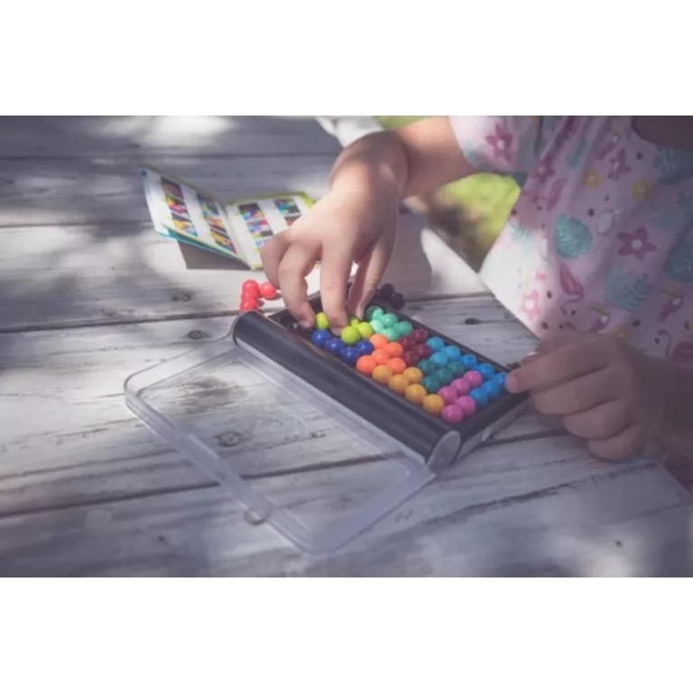 smart-games-iq-puzzler-pro-gra-logiczna-120-zadan-wersja-polska-typ-130491-1