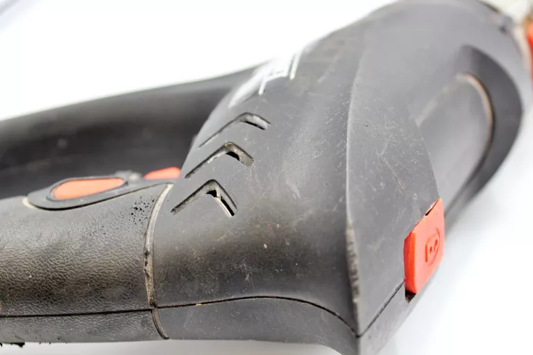 wiertarka-sieciowa-budget-bsb7101-710w-obroty-do-3500min-zasilanie-250849-2053921