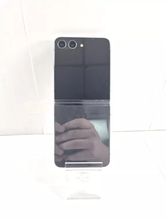 telefon-samsung-galaxy-z-flip5-8256gb-ean-gtin-8806095143903