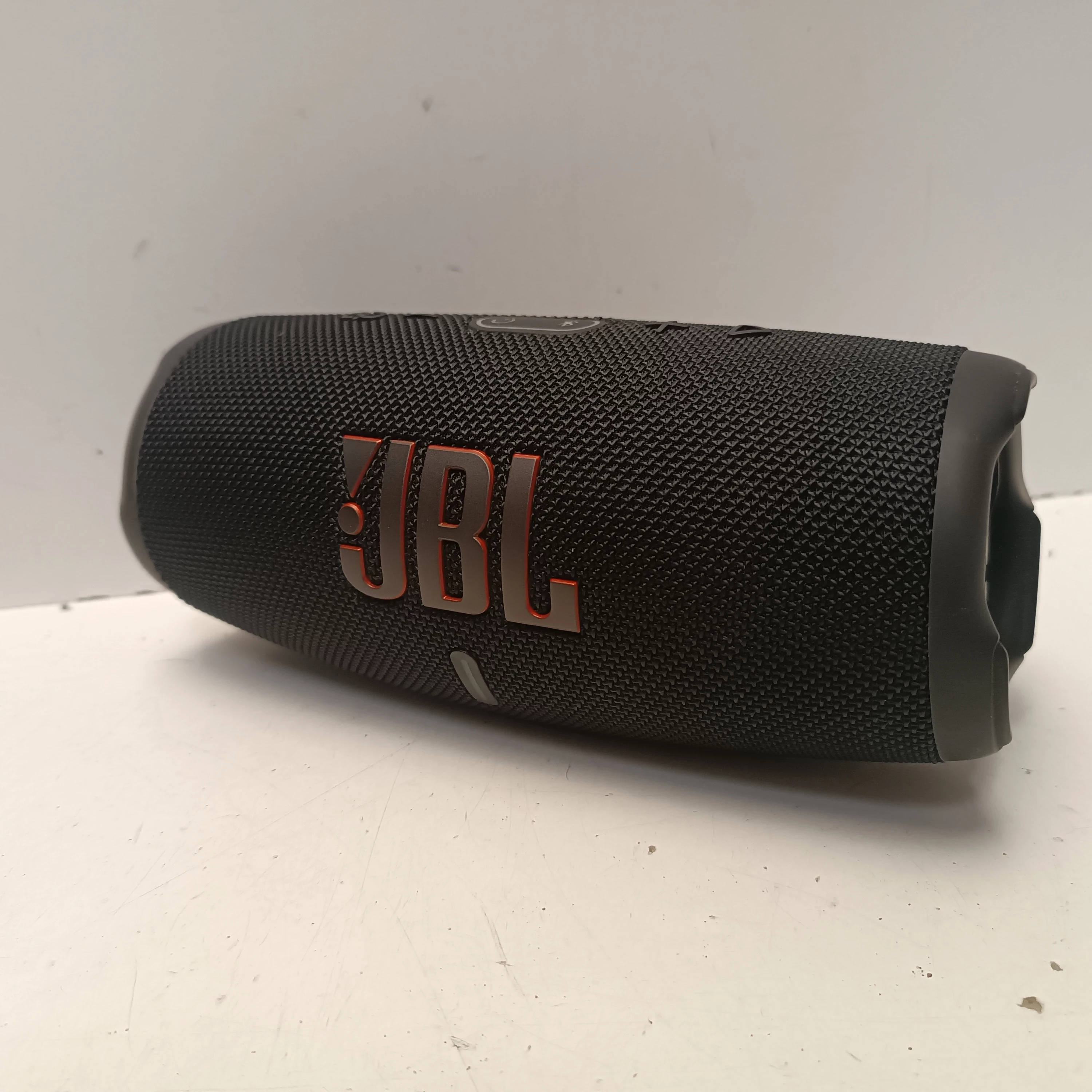 glosnik-jbl-charge-5-osiedle-teatralne-3u15-krakow