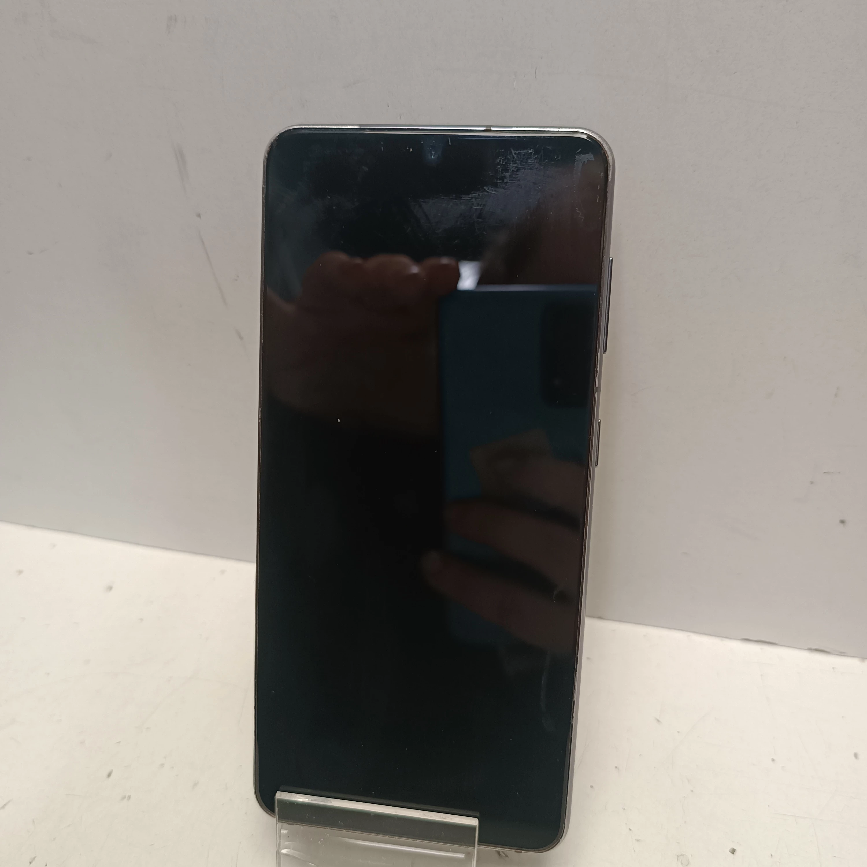 telefon-samsung-galaxy-s21-8128gb-stan-11323-2