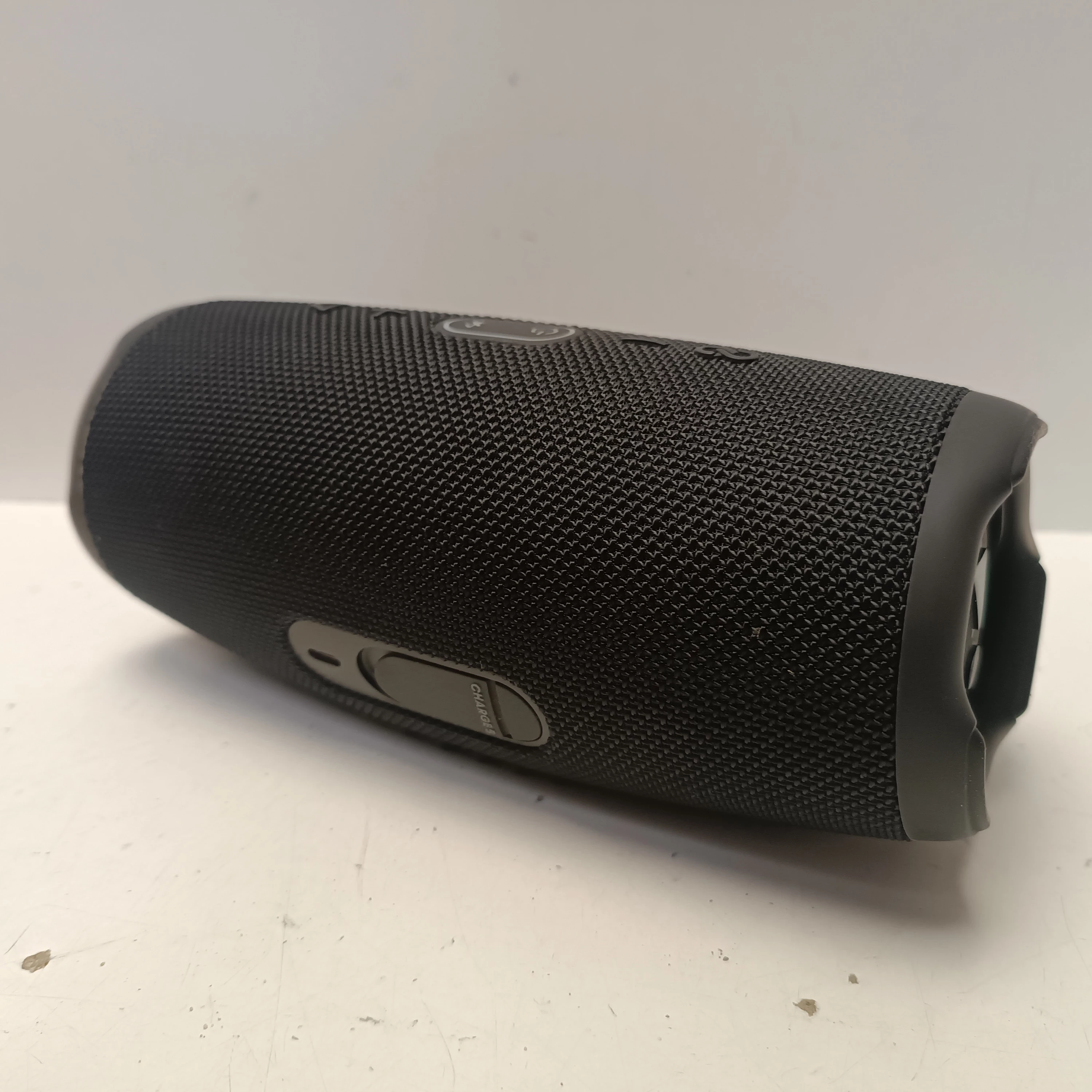 glosnik-jbl-charge-5-funkcje-221089-4