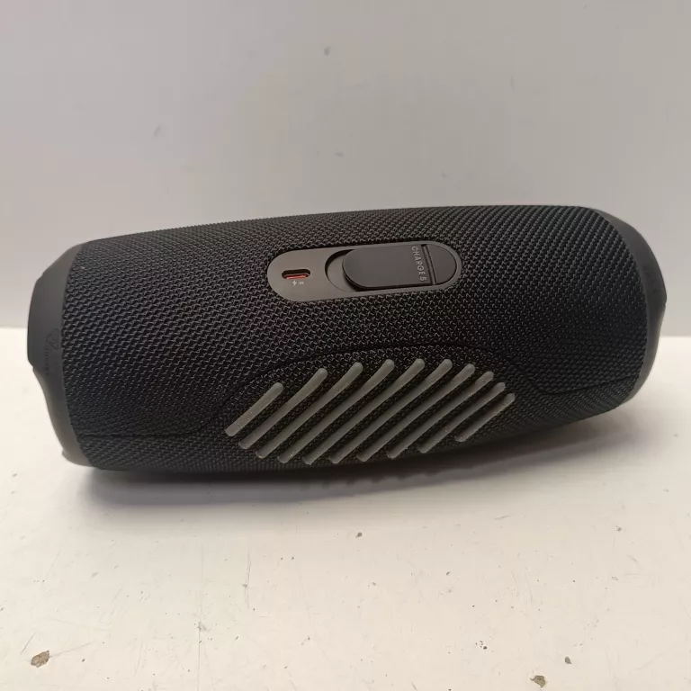 glosnik-jbl-charge-5-zasilanie-209202-1769478