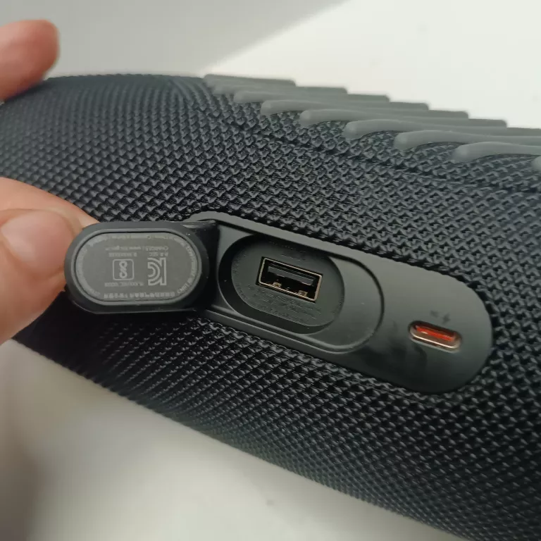 glosnik-jbl-charge-5-kolor-249512-1647413