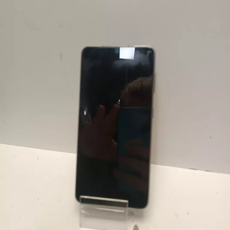 telefon-samsung-galaxy-s21-8128gb-ean-gtin-8806090892127