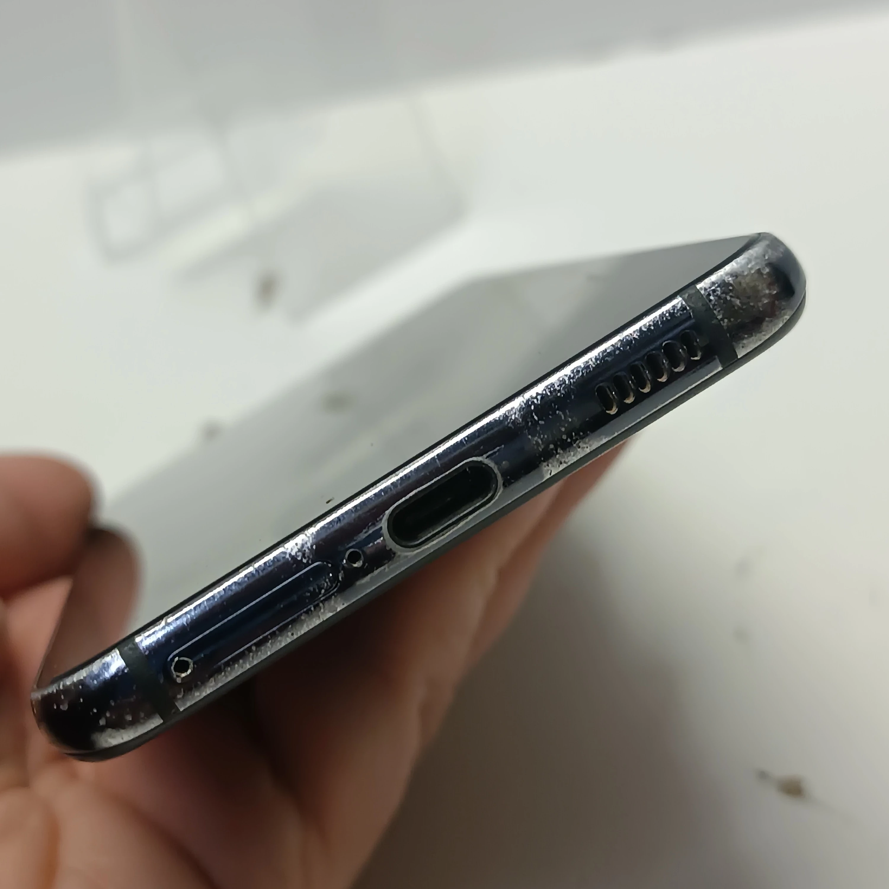 telefon-samsung-galaxy-s21-8128gb-pojemnosc-akumulatora-4000