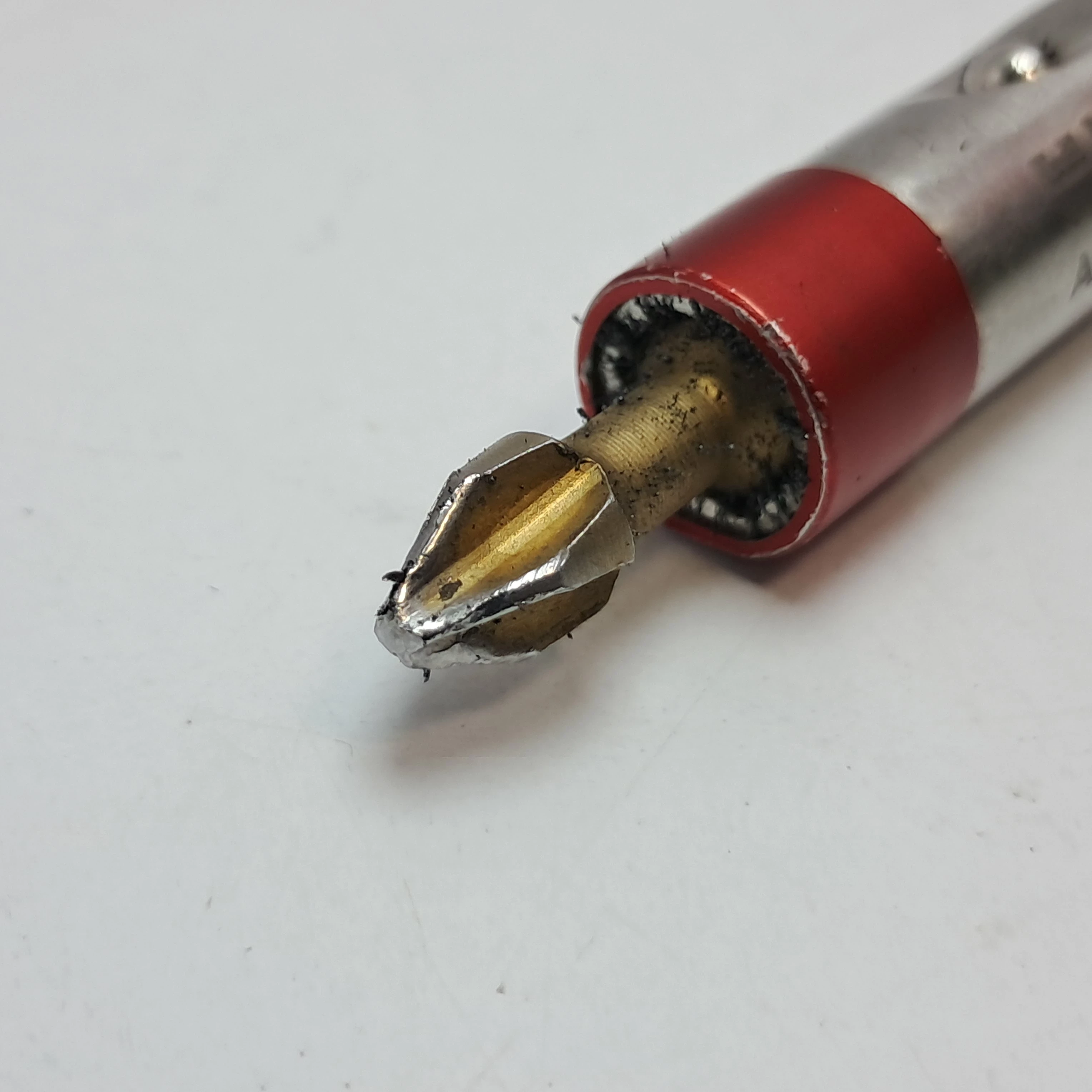 wurth-uchwyt-do-bitow-grotow-magnes-14-szybkomoc-stan-11323-2