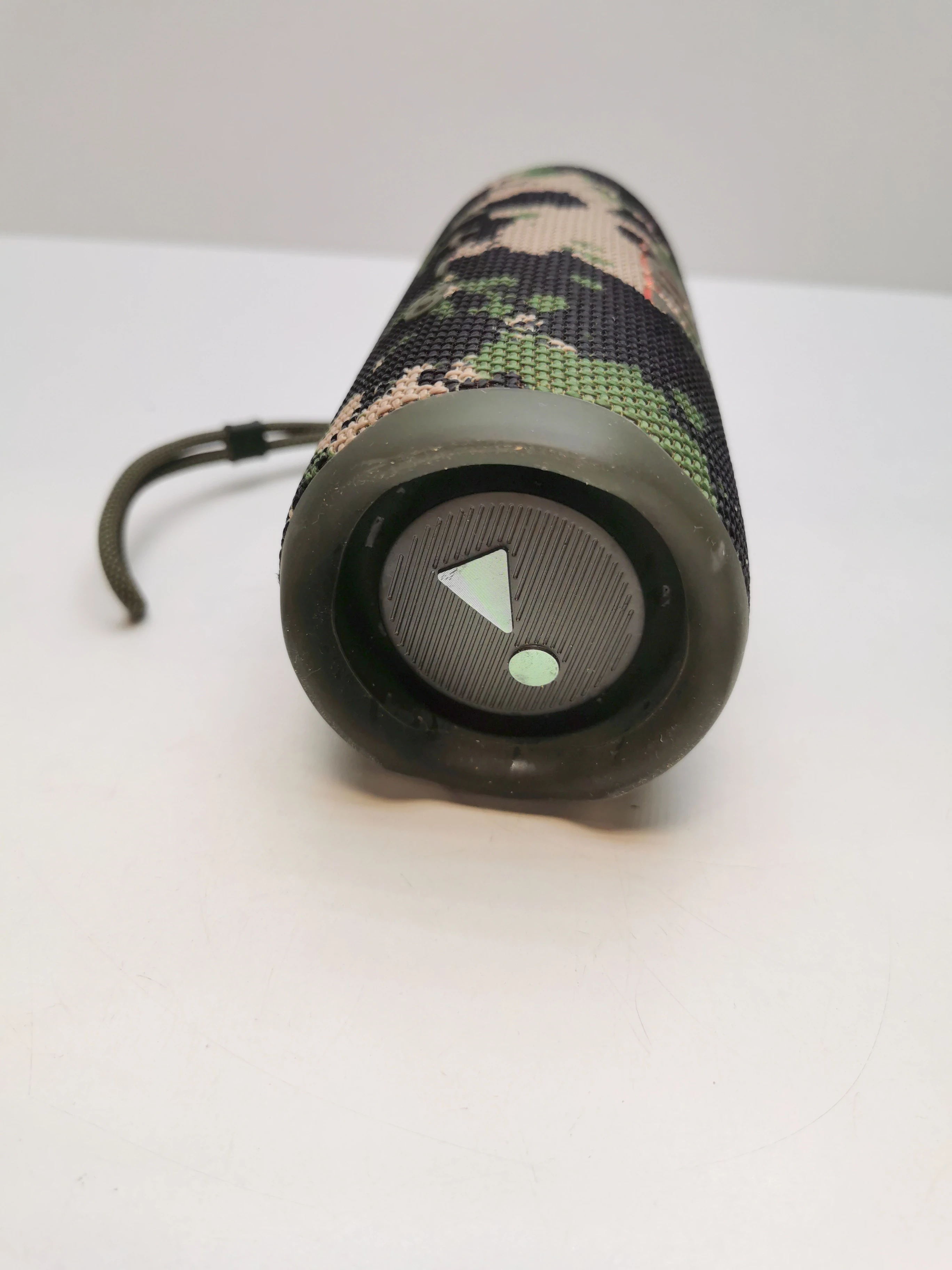 glosnik-przenosny-jbl-flip-6-moro-30-w-moc-3000