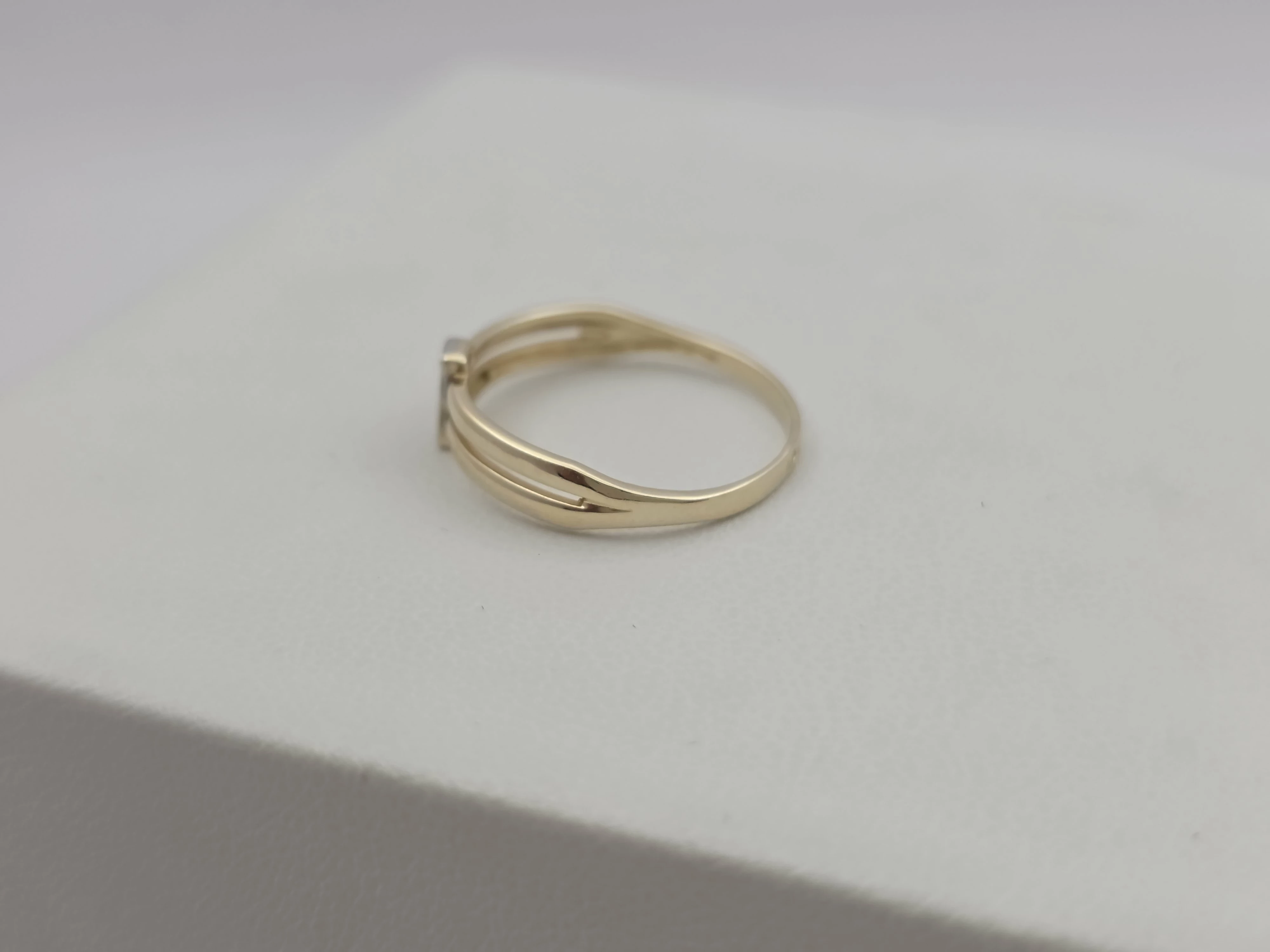 zloty-pierscionek-585-14k-r13-125g-material-15835-2