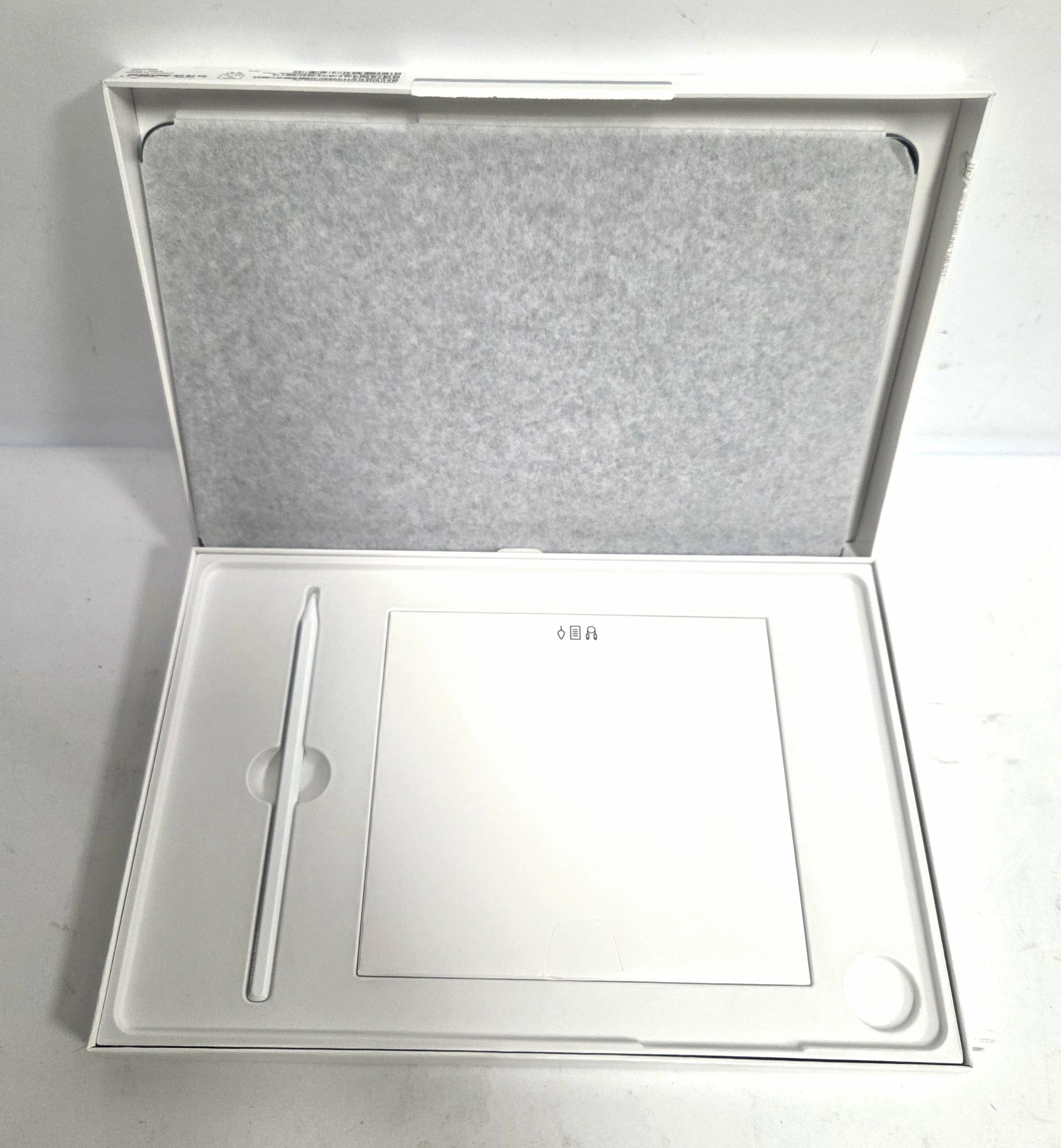 tablet-samsung-galaxy-tab-s11-5g-12128gb-komplet-ean-gtin-8806097706960